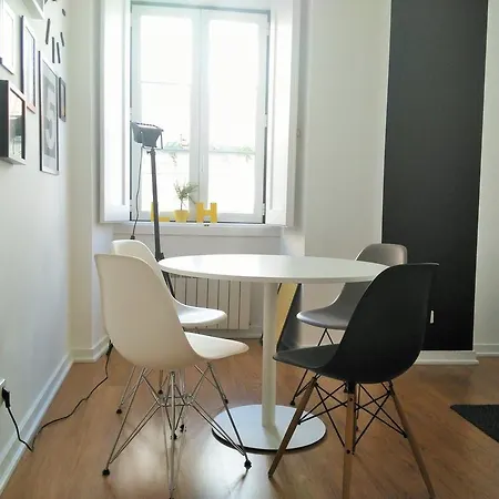Camoes Square Chiado Apart Apartment Lisbon
