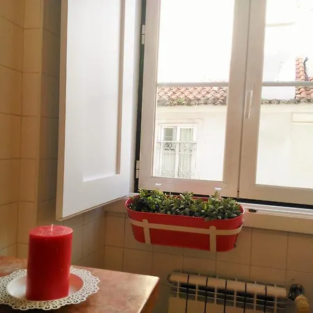 Camoes Square Chiado Apart Apartment Lisbon